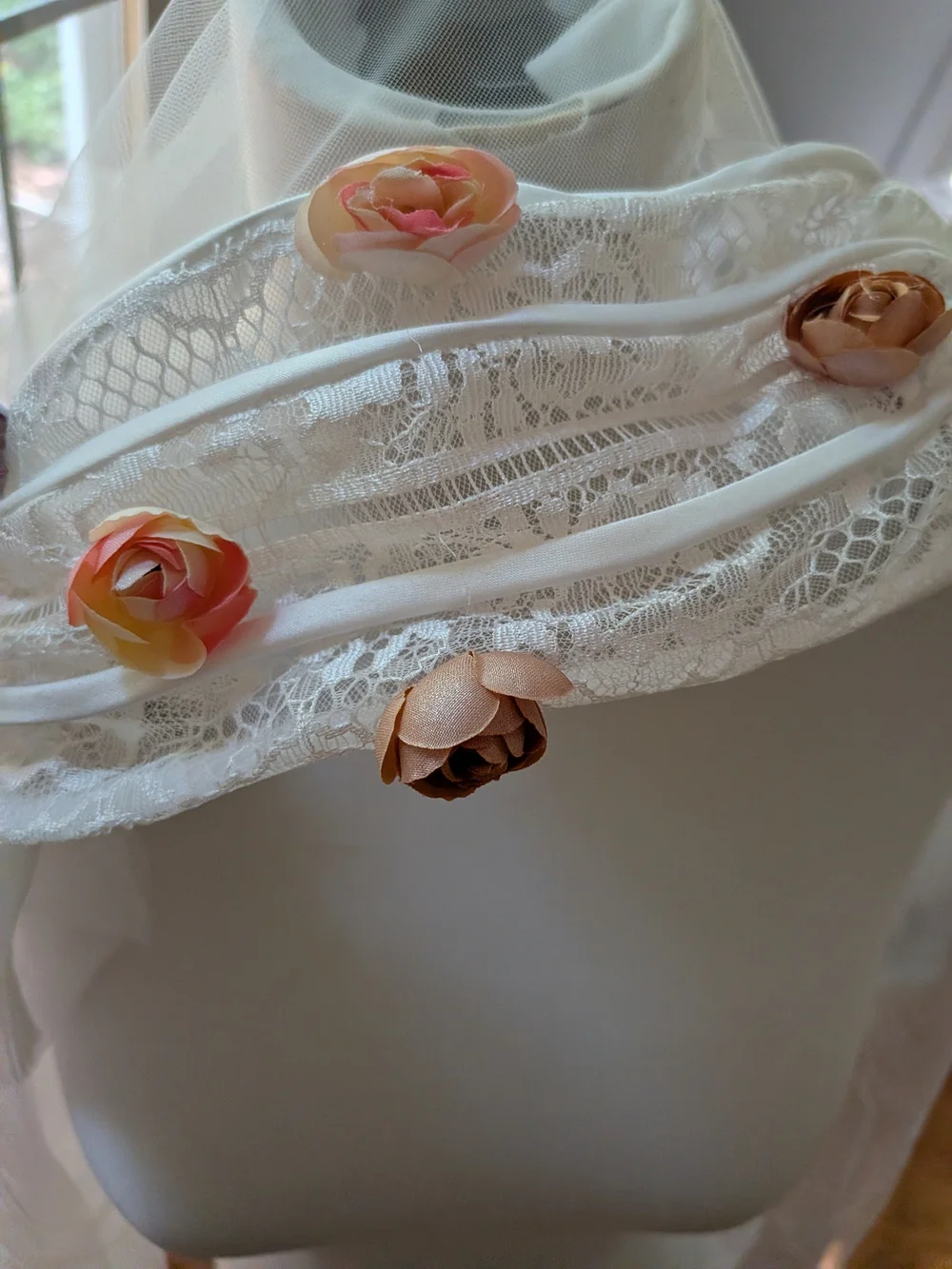 Vintage Floral Bridal Headband Off White